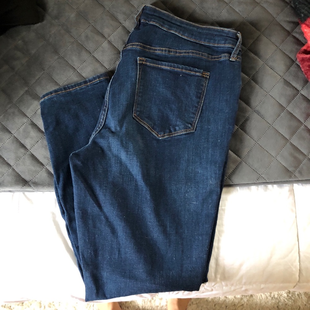 Old Navy dark wash skinny jeans